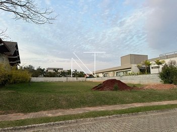 land_lot em Avenida Jarbas Vaz de Lima, Condomínio Chácara Serimbura - São José dos Campos - SP