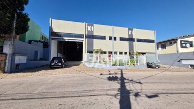 industrial em Rua Maria Soldeira Lourençon, Santa Júlia - Itupeva - SP