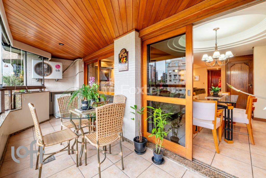 15-Carvalho de Monteiro 446_404 (Vanessa Becker).jpg