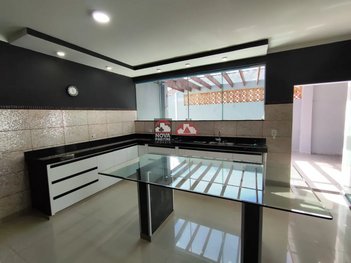 house em Rua Caúna, Martim de Sá - Caraguatatuba - SP