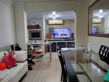 apartment em Rua Pedro Chaves Barcelos, Mont Serrat - Porto Alegre - RS