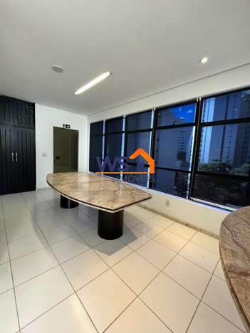 office em Rua Curitiba, Lourdes - Belo Horizonte - MG