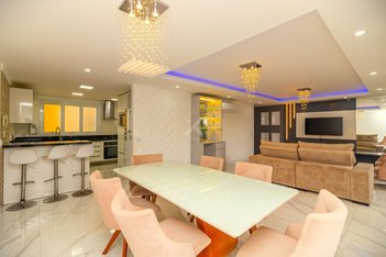 apartment em Avenida Túlio de Rose, Jardim Europa - Porto Alegre - RS