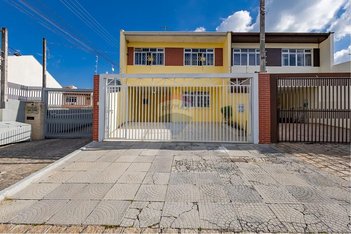 house em Rua João Havro, Boa Vista - Curitiba - PR