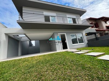 house em Rua Octávio Lebarbenchon, Córrego Grande - Florianópolis - SC