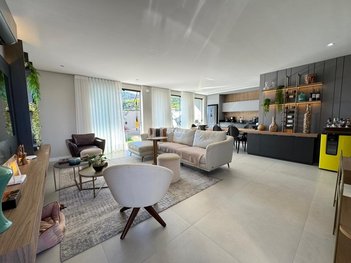 house em Rodovia Doutor Antônio Luiz Moura Gonzaga, Rio Tavares - Florianópolis - SC