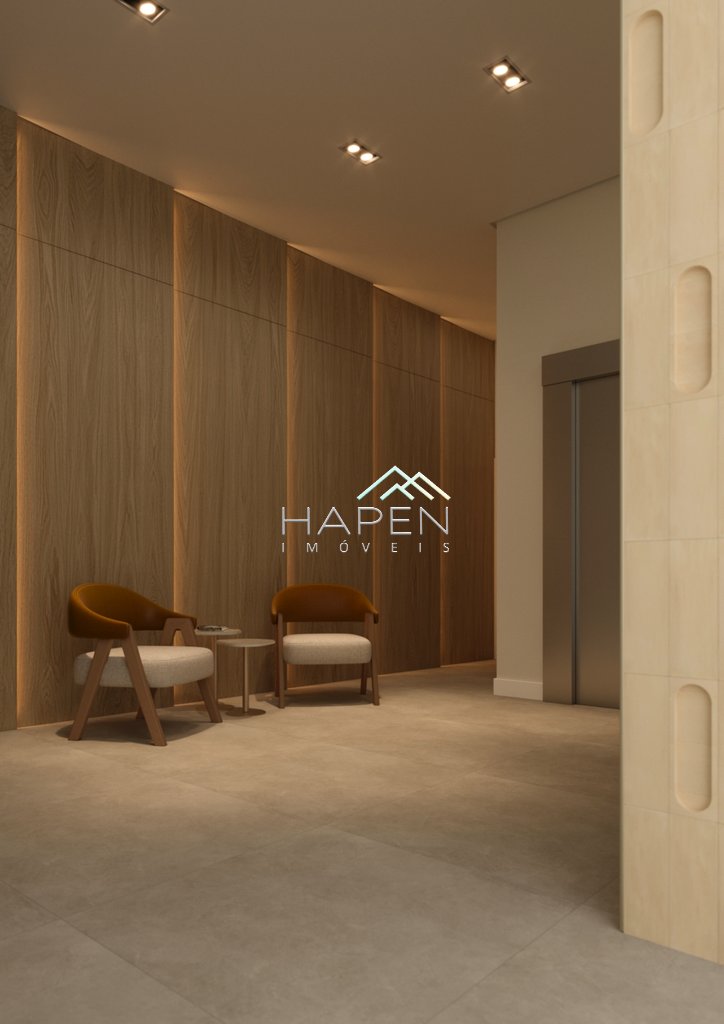 Hall do Kobe da TM3 com apartamentos na planta à venda na Vila Izabel em Curitiba