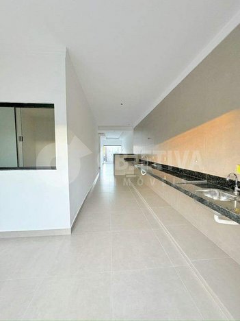 house em Avenida Leandro Carvalho, Laranjeiras - Uberlândia - MG