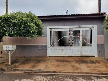 house em Rua Sebastião Damacena, Jardim Helena - Sertãozinho - SP