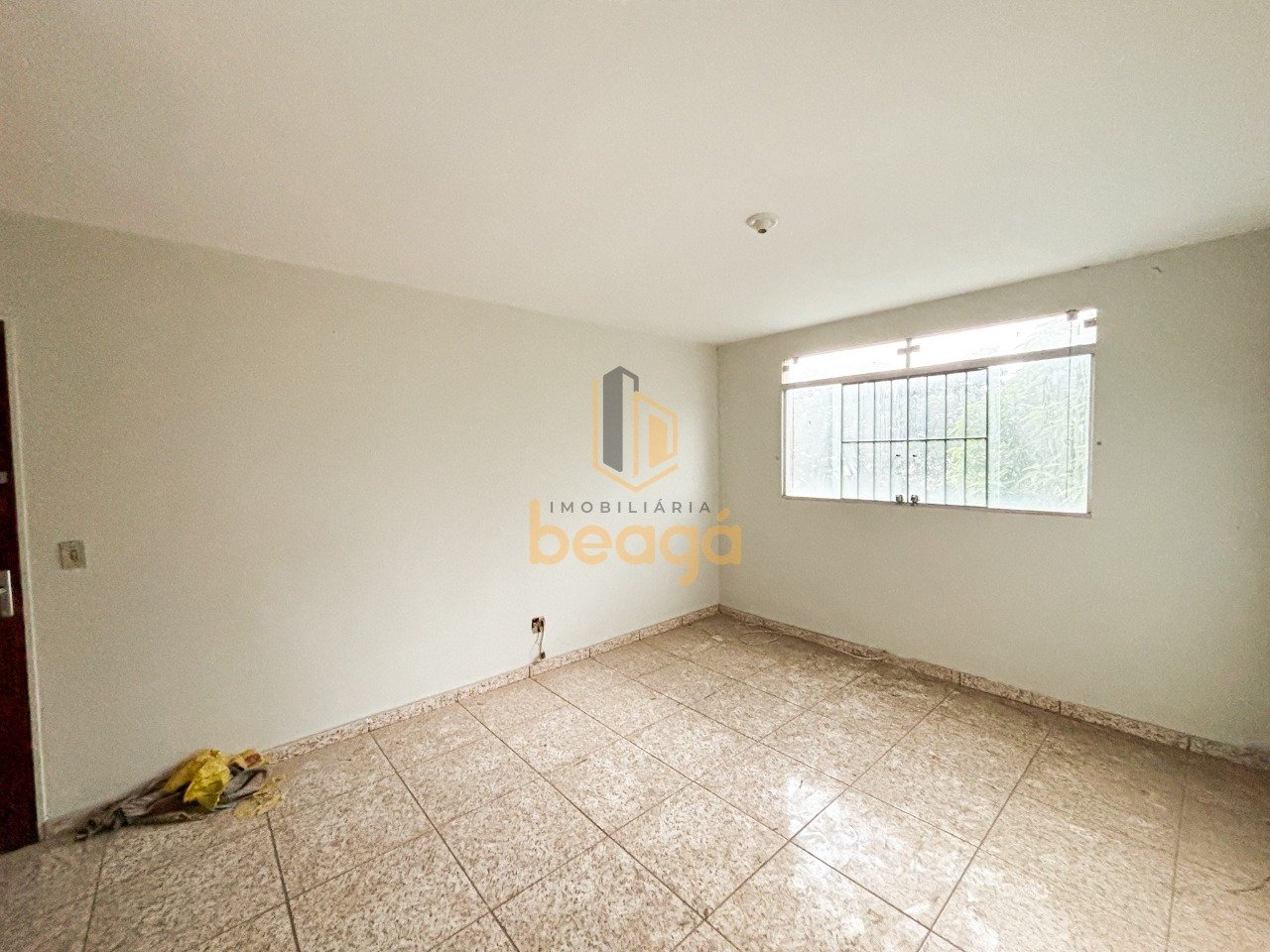 Apartamento com 3 quartos — Guarani, Belo Horizonte