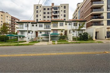 house em Rua Coronel Amazonas Marcondes, Cabral - Curitiba - PR