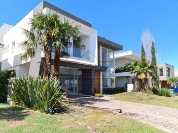 house em Rua Rio Jacuí, Centro - Xangri-Lá - RS