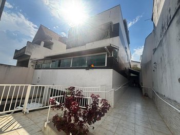 apartment em Rua Maria de Lourdes Carreira, São João Batista (Venda Nova) - Belo Horizonte - MG