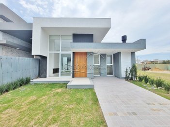 house em Rua Rio Divisa, Centro - Xangri-Lá - RS