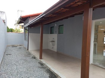house em Rua Vinícius de Moraes, Jardim Campomar - Rio das Ostras - RJ