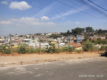 land_lot em Alameda dos Judiciários, Cândida Ferreira - Contagem - MG