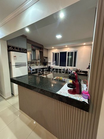 apartment em Avenida Iraque, Laranjeiras - Uberlândia - MG