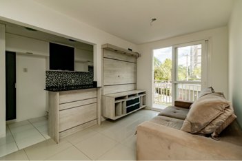 apartment em Rua Doutor Carlos Renato R. Fonseca, Jardim Sabará - Porto Alegre - RS