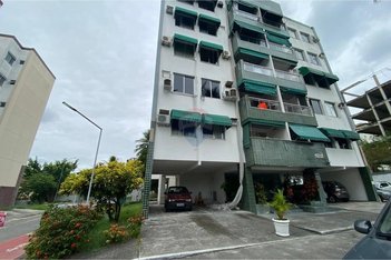 apartment em Estrada Japore, Jardim Sulacap - Rio de Janeiro - RJ