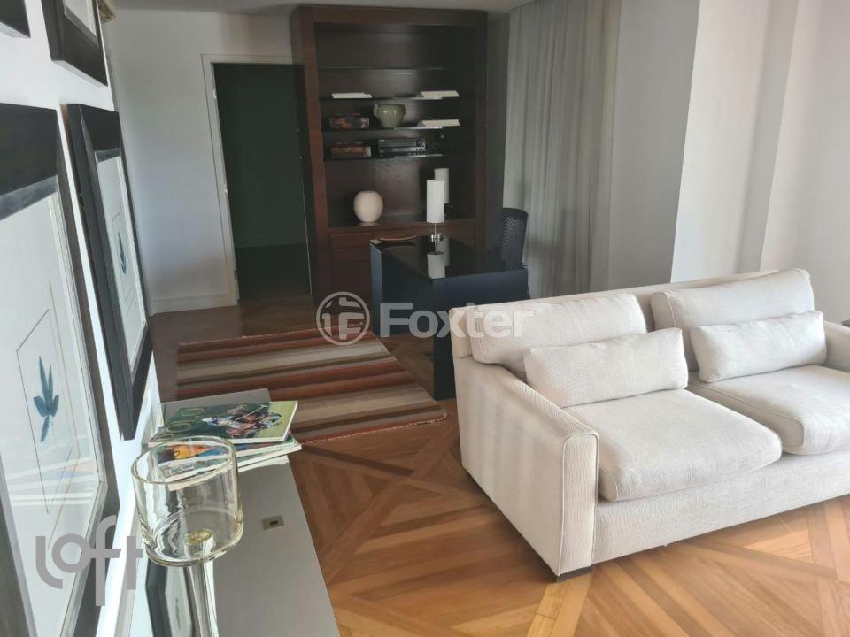 WhatsApp Image 2025-05-13 at 15.23.29 (28).jpeg