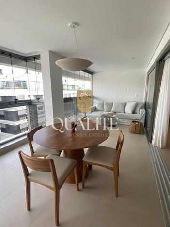 apartment em Rua dos Chernes, Jurerê - Florianópolis - SC
