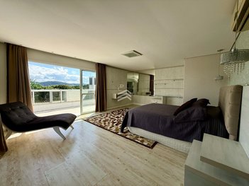 apartment em Rua das Algas, Jurerê - Florianópolis - SC