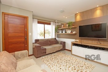 house em Heitor Kramer, Guarujá - Porto Alegre - RS