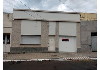 house em Rua Rivadávia Corrêa, Centro - Sant'Ana do Livramento - RS