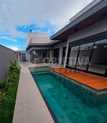 house em Rua Lapa do Lobo, Granja Marileusa - Uberlândia - MG