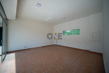 business em Avenida José Giorgi, Granja Viana II - Cotia - SP