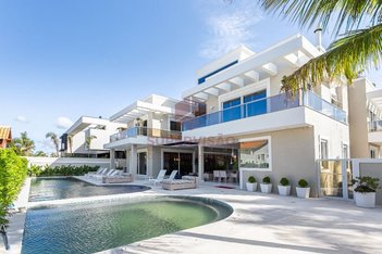 house em Avenida dos Búzios, Jurerê Internacional - Florianópolis - SC