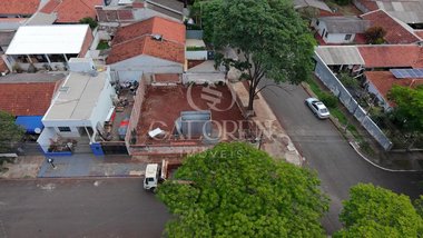land_lot em Rua Pioneiro Olindo Alcini, Jardim Guairacá - Maringá - PR