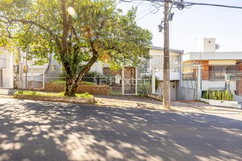 house em Rua Carlos Huber, Três Figueiras - Porto Alegre - RS