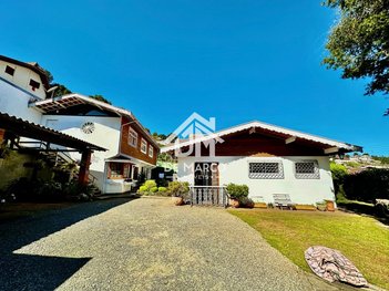 house em Rua Armando de Marco, Vila Telma - Campos do Jordão - SP