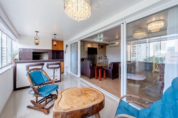 apartment em Rua José Albano Volkmer, Azenha - Porto Alegre - RS