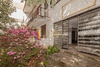 house em Rua Gonçalo de Carvalho, Floresta - Porto Alegre - RS