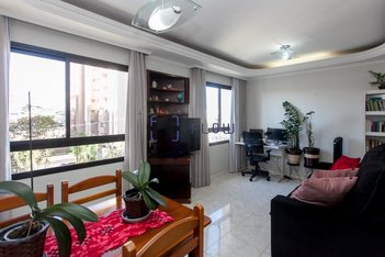 apartment em Rua Thomaz Antônio Villani, Vila Santa Maria - São Paulo - SP