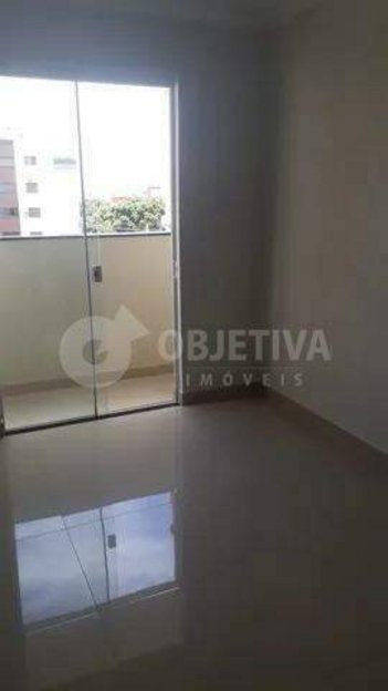 apartment em Avenida César Finotti, Santa Mônica - Uberlândia - MG