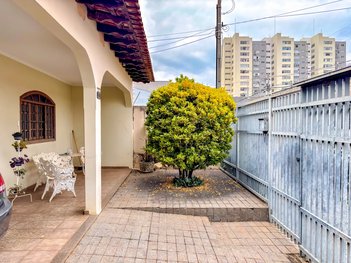 house em Rua Amadeu Sangiovani, Vila Mariana - Bauru - SP