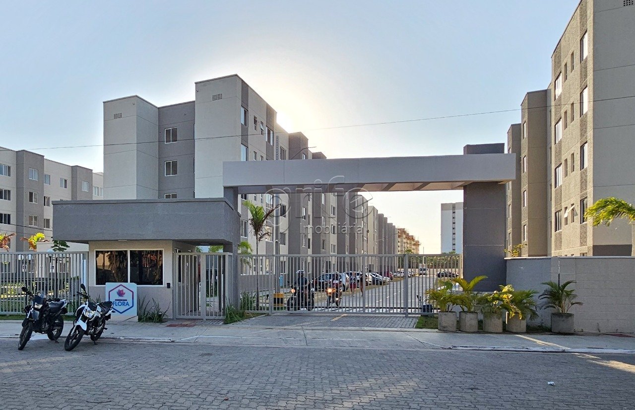 Cond Reserva Flora, 2 Quartos, 2 Banheiros, 1 Vaga- 01