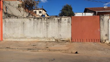 land_lot em Rua Carandaí, Parque Xangri-Lá - Contagem - MG