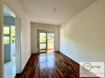 apartment em Rua Roque Calage, Passo da Areia - Porto Alegre - RS