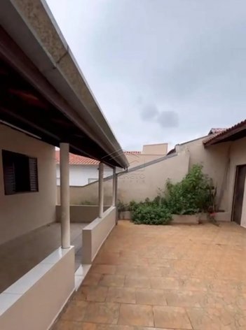 house em Avenida Eugênio Lourençon, Jardim Peabiru - Botucatu - SP