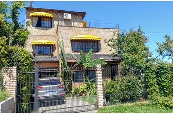 house em Rua Arapei, Cristal - Porto Alegre - RS