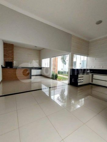 house em Avenida Comendador Alexandrino Garcia, Minas Gerais - Uberlândia - MG