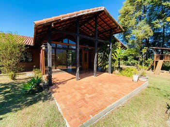 house em Rua Francisco Guedes da Silva, Penedo - Itatiaia - RJ