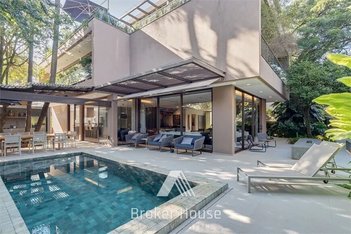 house em Rua dos Vinhedos, Jardim Petrópolis - São Paulo - SP