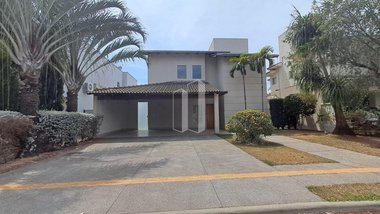 house em Avenida Diógenes Dolival Sampaio, Jardins Munique - Goiânia - GO