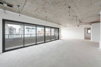 apartment em Rua Ivescio Pacheco, Jardim Europa - Porto Alegre - RS