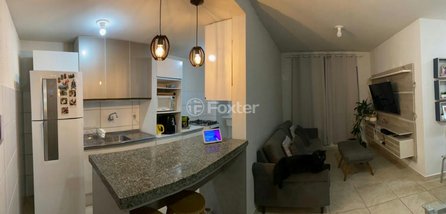 apartment em Rua Gentil Claudionor de Souza Lopes, Chapéu do Sol - Porto Alegre - RS
